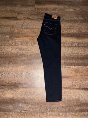 Levi's Women's Skinny Jeans in Dark Blue